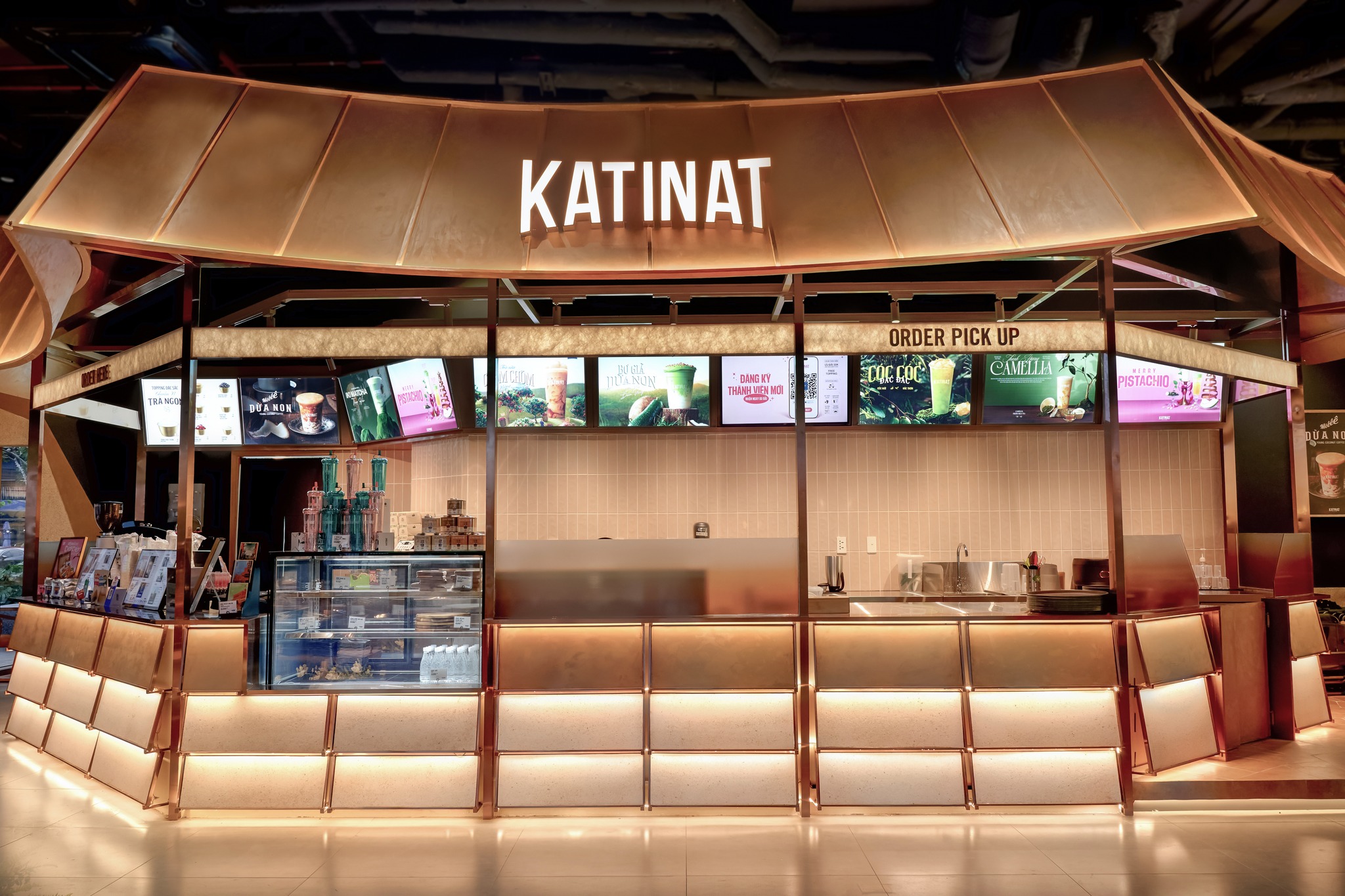 Thi Công Sơn Hiệu Ứng Cho Chuỗi Quán Cafe Catinat