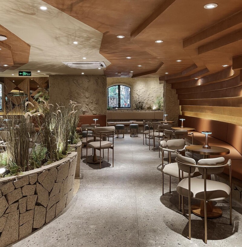 Thi Công Sơn Hiệu Ứng Cho Chuỗi Quán Cafe Catinat