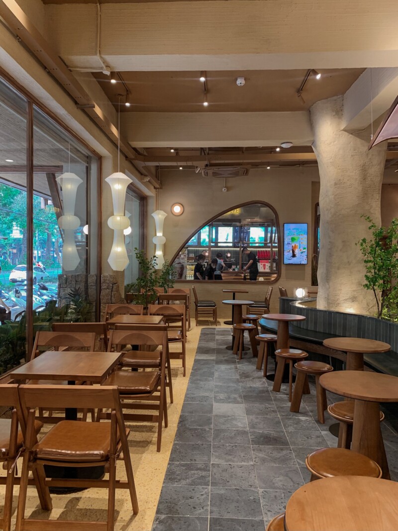 Thi Công Sơn Hiệu Ứng Cho Chuỗi Quán Cafe Catinat