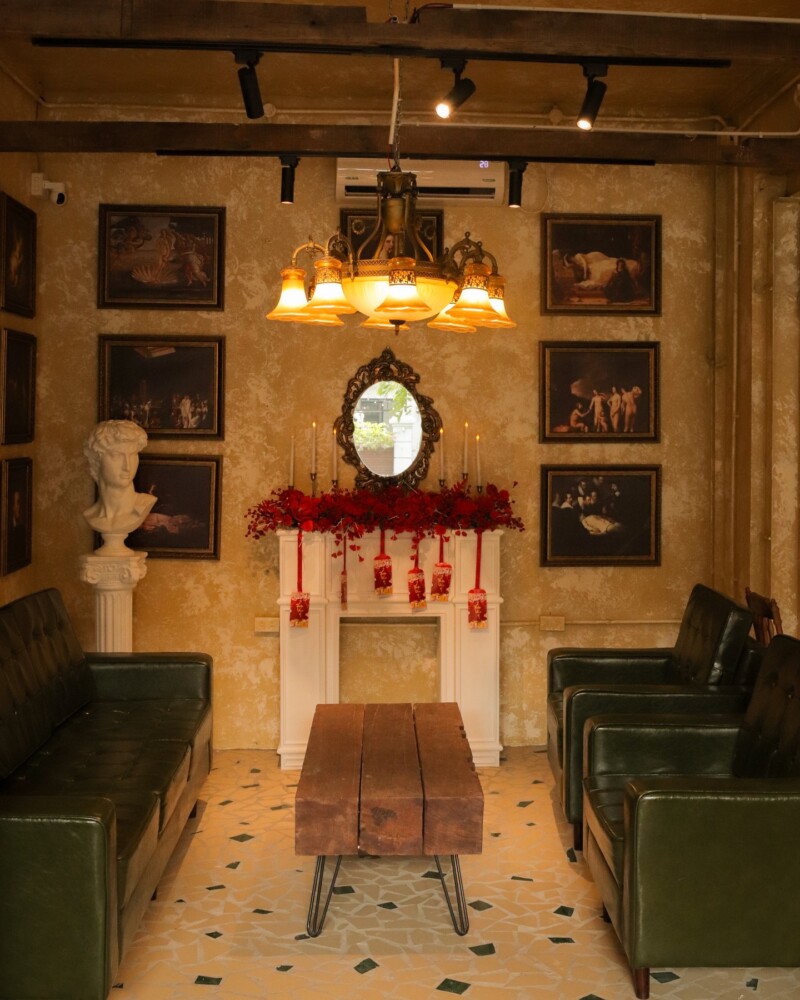 Thi Công Sơn Hiệu Ứng Rơm Đất Quán Cafe 8Hours Tại Hà Nội