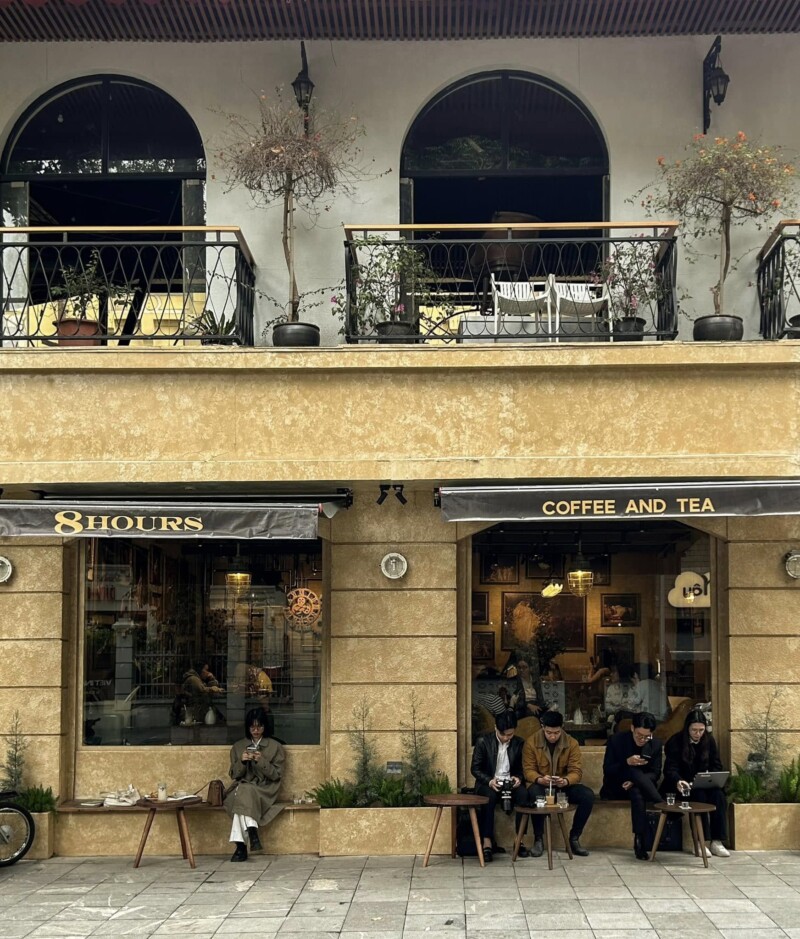Thi Công Sơn Hiệu Ứng Rơm Đất Quán Cafe 8Hours Tại Hà Nội