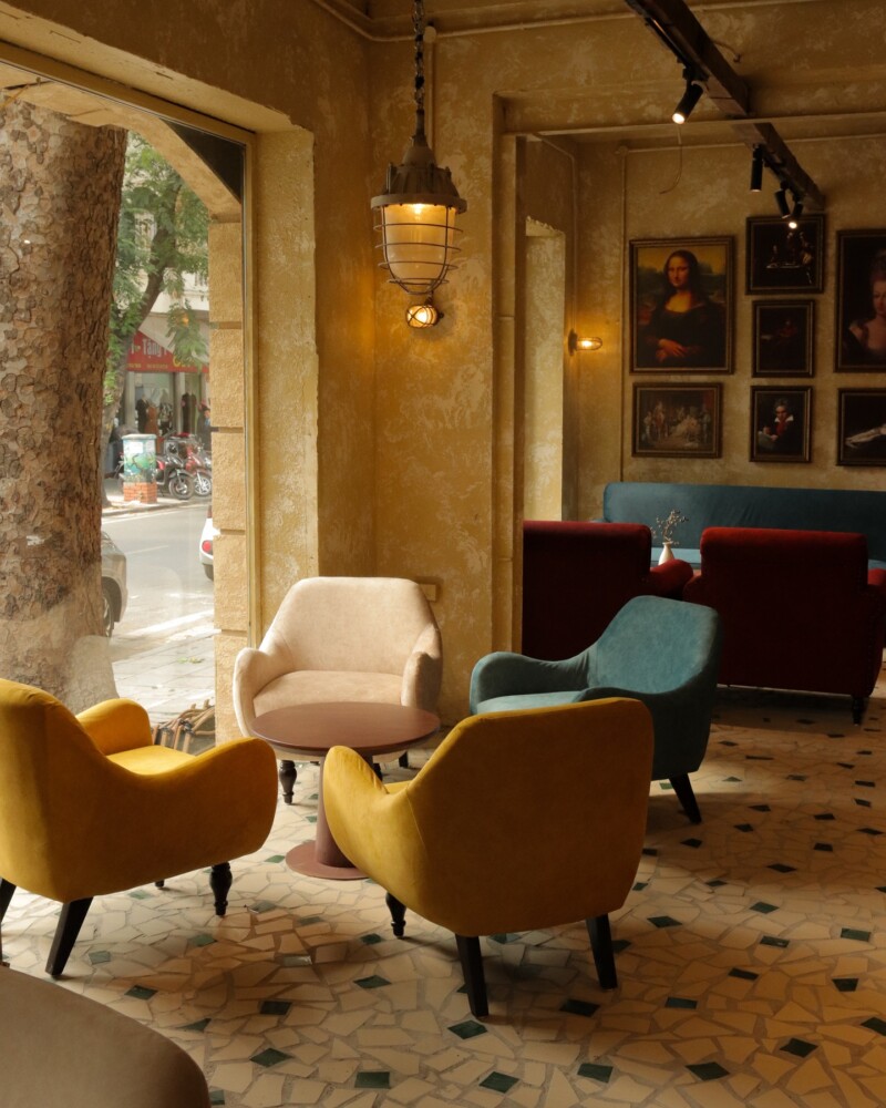Thi Công Sơn Hiệu Ứng Rơm Đất Quán Cafe 8Hours Tại Hà Nội