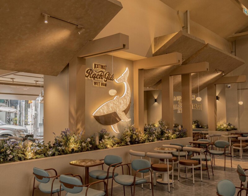 Mẫu quán cafe sử dụng sơn hiệu ứng tạo điểm nhấn